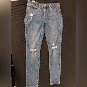Levi's 311 Shaping Skinny Mid Rise 28x30 New With Tags